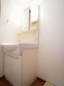 ハピネス　セド 201号-8