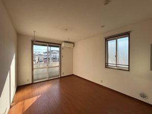 グランド・ソレイユ湘南 201号-2