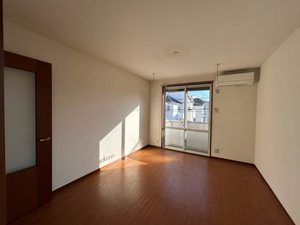 グランド・ソレイユ湘南 201号-3