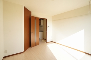 セレナ東海岸北　Ⅱ 202号-3