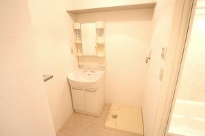 エテルノ弥勒寺 105号-9