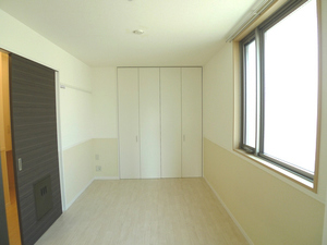 エテルノ弥勒寺 201号-5