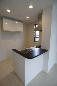 ビルネブリューテ 101号-4