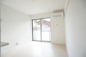 ヴィラ　シャルマン 101号-2