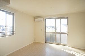 メゾン・ド・モンシェール 201号-2