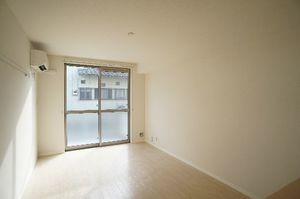 湘南レジデンス　Ｅ 102号-2