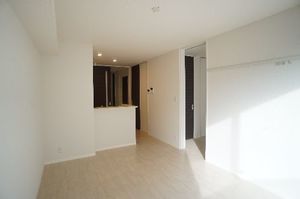 湘南レジデンス　Ｅ 102号-4