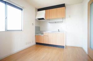 クレールメゾン 201号-4