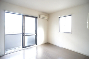 プレミール・シャンブル 105号-2