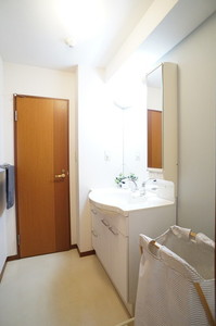 ルミエール 302号-7