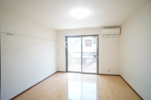 メゾンドールSAKURA 102号-2