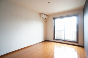 フラットぺぺ 301号-2