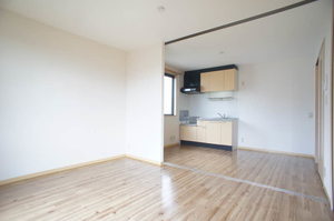 そよ風の物語　六番館 201号-3