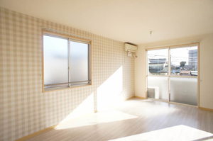 ステラ・アルピナ弐番館 202号-2