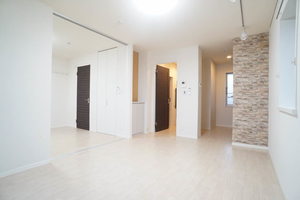 Ｒｏｓｓｏ　Ｂｉａｎｃｏ 201号-3