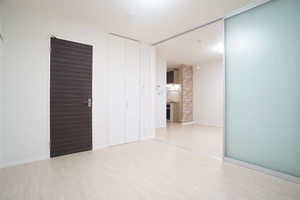 Ｒｏｓｓｏ　Ｂｉａｎｃｏ 201号-6