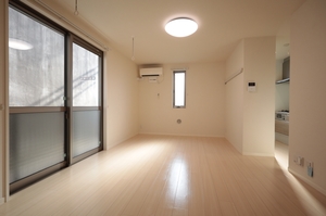 エルマ－ジュ鴨宮 202号-2