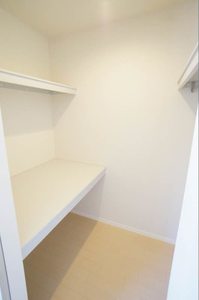 メゾンヴァンベ-ル弐番館 203号-4