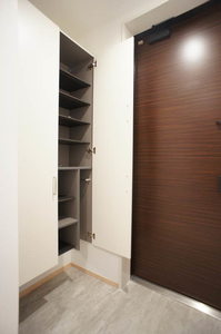 プレミアムレジデンス 301号-2