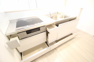 プリマベ－ラ 305号-3