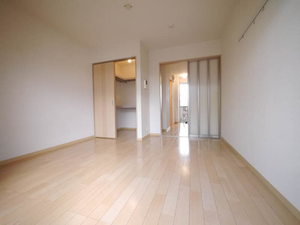 サンフロール 102号-2