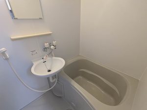 メルベーユ湘南 102号-8