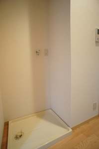 レフィナード鵠沼 Ⅲ 101号-8