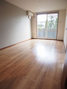 レフィナード鵠沼 Ⅴ 102号-2