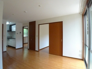 メゾンディライト 102号-2