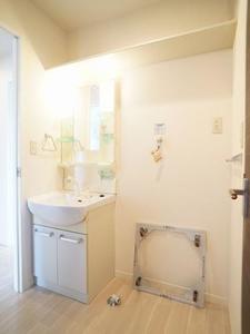 マサール１号館 203号-8