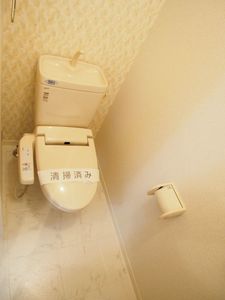 レフィナード橘 201号-9
