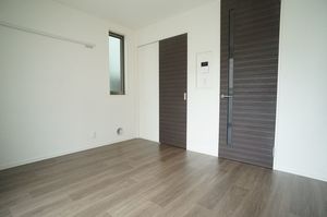 シャーメゾン腰越 101号-3