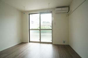 シャーメゾン腰越 101号-4