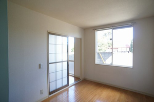 中谷戸ハイツ 105号-3