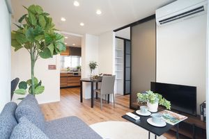 クローバーハイツ 203号-1