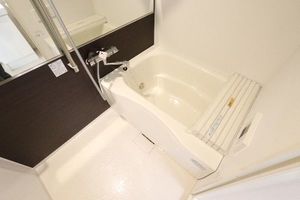 ハイネス大倉山 202号-3