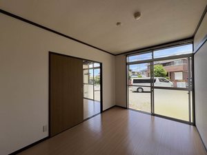 ハイツ四方坂 106号-3