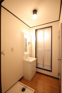 サンクレスト金沢文庫　Ａ 202号-7