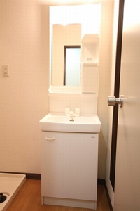 サンクレスト金沢文庫　Ａ 202号-8