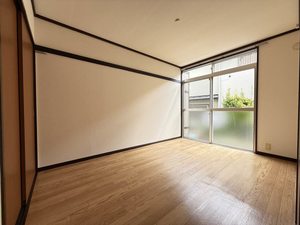 コーポ渡内 102号-4