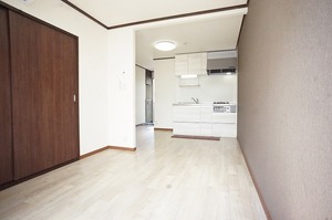 スプリーム 203号-2