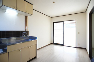 サンコート大塚 203号-2