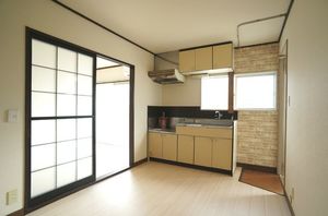 パレスサイドハイツ 202号-2