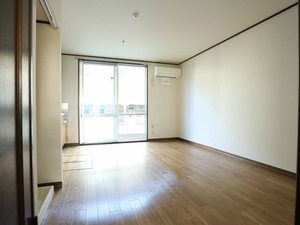 バードヒルズ湘南　Ｂ 102号-3