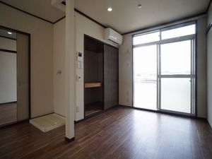 グリーンライト 103号-4