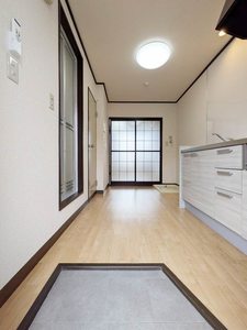 ハイツアゼリア 202号-8