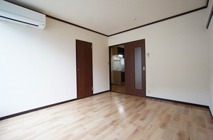 カミーリア・レジデンス 102号-6