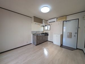 タウニーおかべ 201号-2