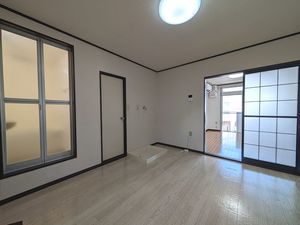 タウニーおかべ 201号-3