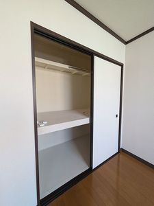 タウニーおかべ 201号-9